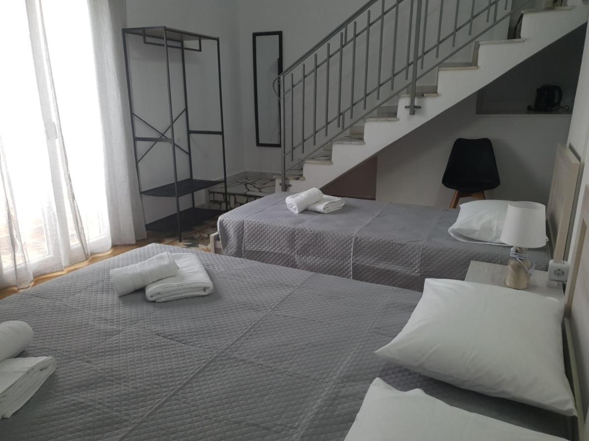 Callisto Room 4 Ermoupoli Buitenkant foto